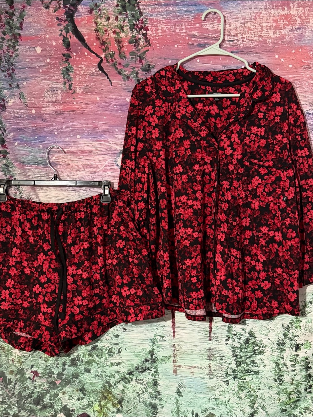 Women's Red Floral Pajama Set - Long Sleeve Top & Shorts